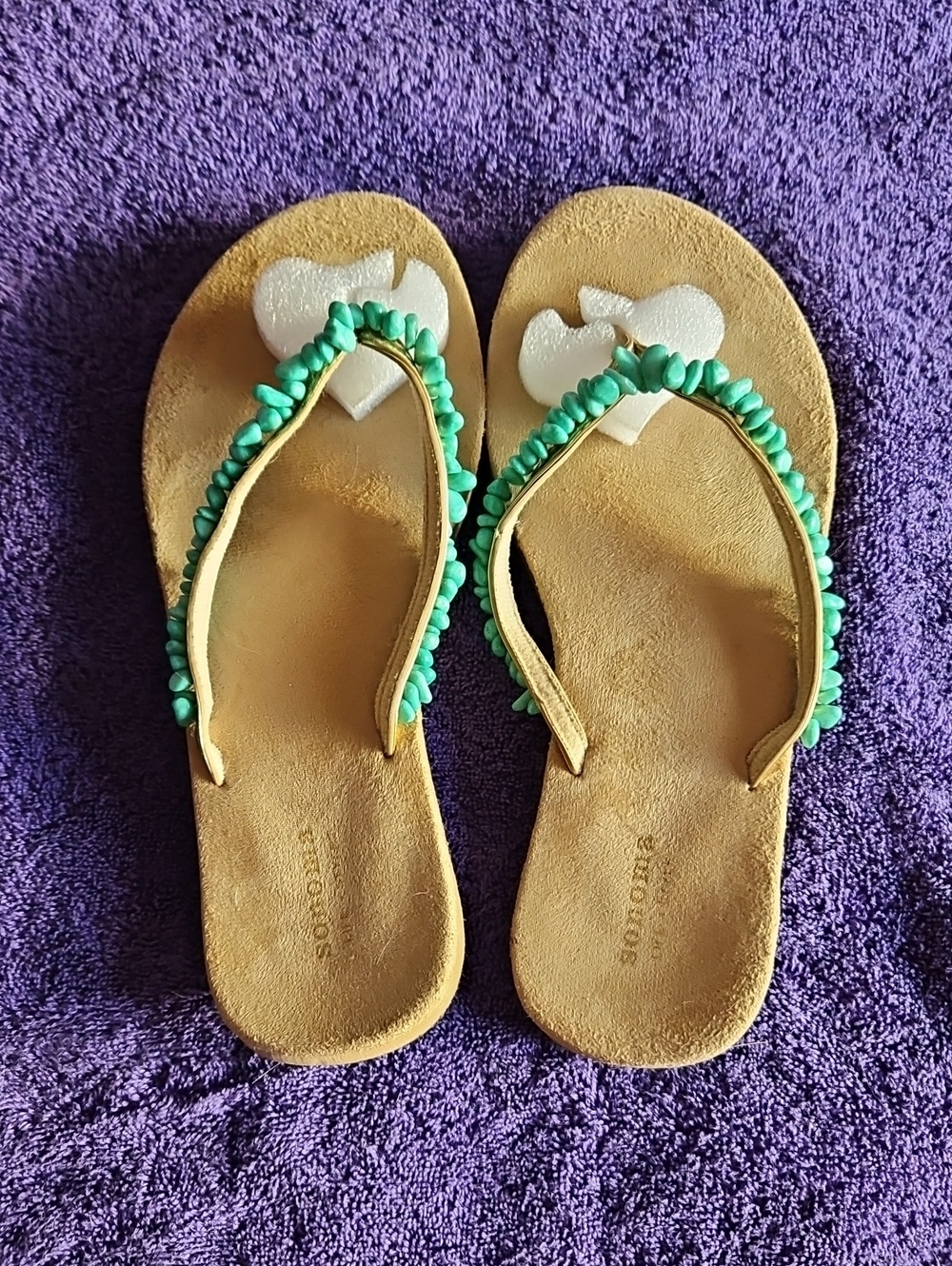 Like New Sonoma Imitation Turquoise Strap Tan Flip Flop, Size 7
